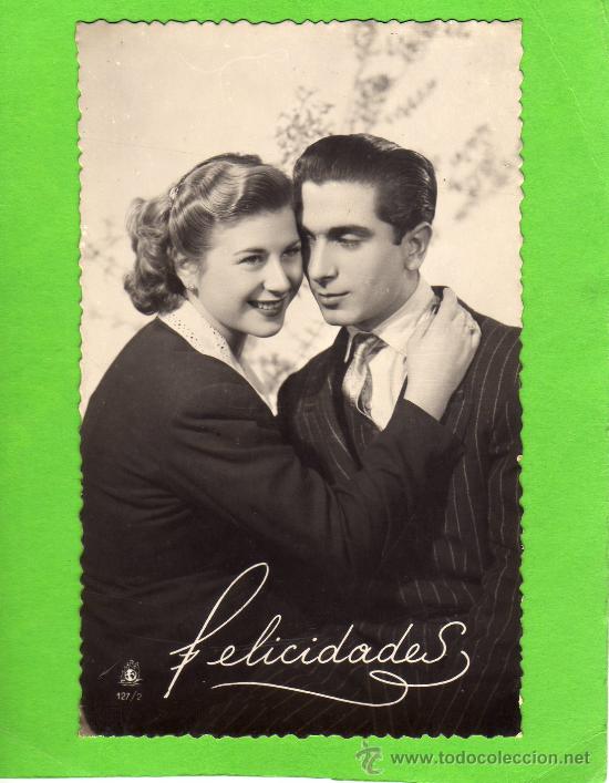 Postais: ANTIGUA POSTAL -  PAREJA DE ENAMORADOS - A&Ntilde;OS 40. - SIN CIRCULAR.