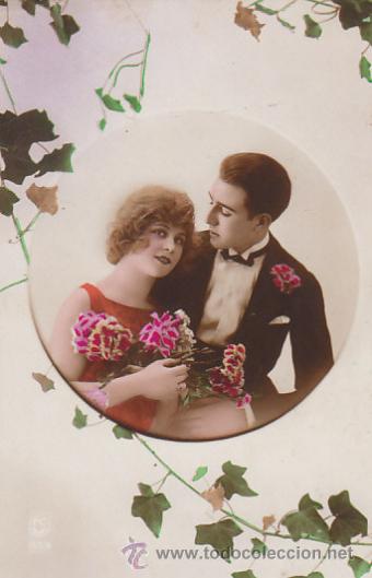 Cartoline: una pareja de novios, escrita en 1923