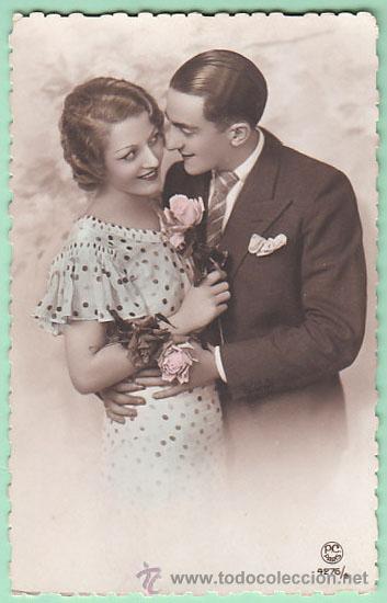 Cartoline: pareja de enamorados, escrita en 1935