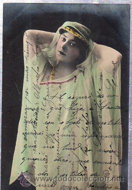 Postais: TARJETA POSTAL RETRATO MUJER A&Ntilde;OS 20 CON COLLAR Y DIADEMA EN RELIEVE BRILLO, PRECIOSA, GROMIER 395