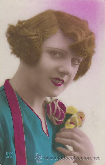 Postales: Una chica, coloreada a mano - Foto 1