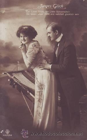 Postais: PAREJA ROMANTICA. JUNGES GLUCK.