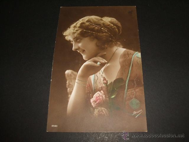 Postales: MUJER ELEGANTE POSTAL - Foto 1