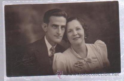 Postcards: TARJETA POSTAL DE GALANTES Y MUJERES. MATRIMONIO EN FOTO DE ESTUDIO. FOTO J.GISPERT, HABANA