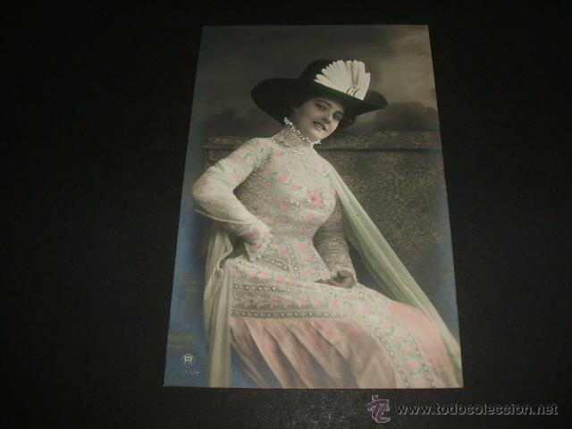 Postales: MUJER ELEGANTE POSTAL ANTIGUA - Foto 1