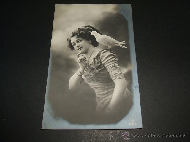 Postales: MUJER ELEGANTE POSTAL ANTIGUA - Foto 1