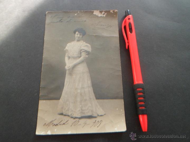 Postales: ANTIGUA MUJER POSANDO - 1908 - MADRID - Foto 1
