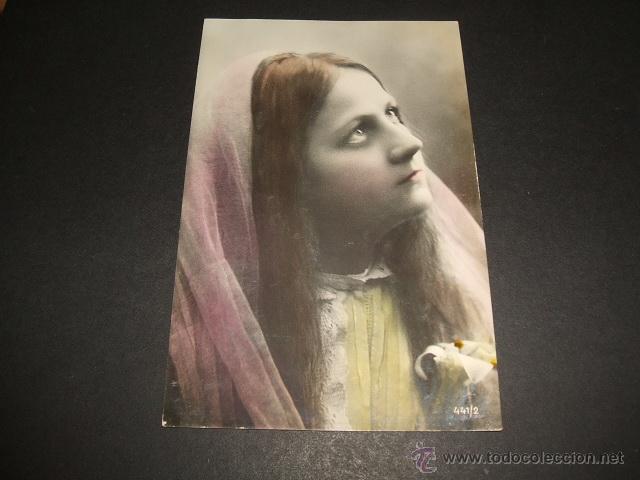Postales: MUJER CON LIRIO POSTAL ANTIGUA - Foto 1