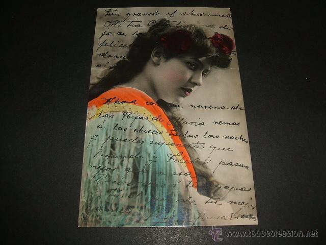 Postales: MUJER CON FLORES POSTAL ANTIGUA - Foto 1