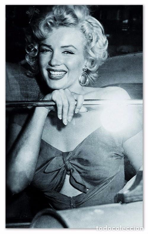 Postales: Sexy MARILYN MONROE actress PIN UP PHOTO postcard - Publisher RWP 2003-7