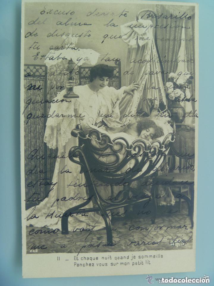 Cartoline: POSTAL GALANTE CON MADRE Y NI&Ntilde;A EN CUNITA . FRANCESA DE PRINCIPIOS DE SIGLO.