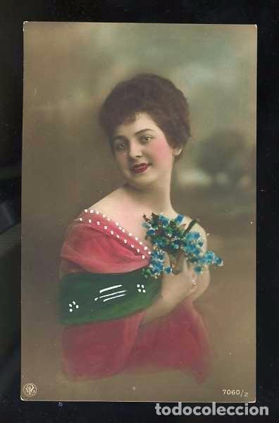 Postais: Postal romantica: Mujer. Coloreada (num. 7060/2
