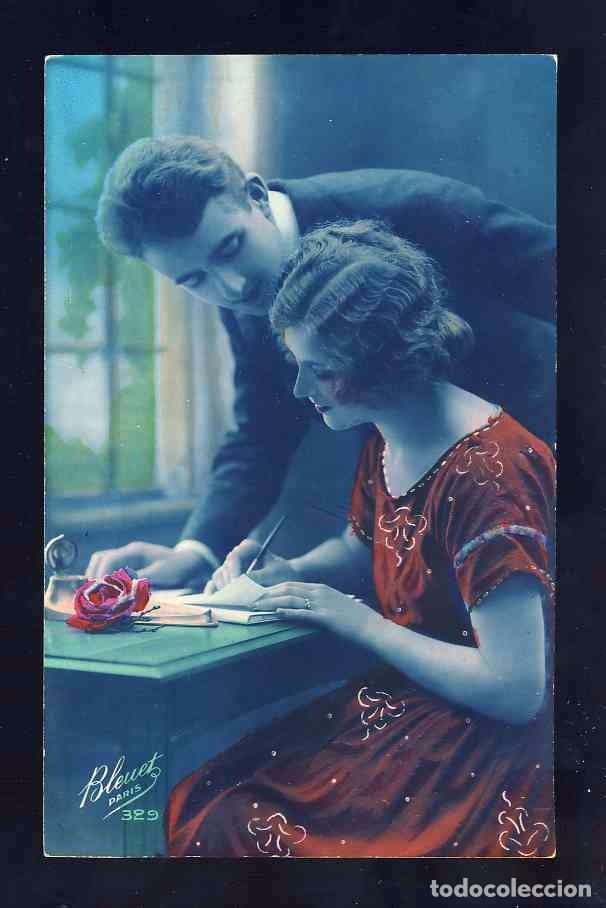 Cartoline: Postal romantica: Pareja de enamorados. Coloreada a mano (Bleuet 329)