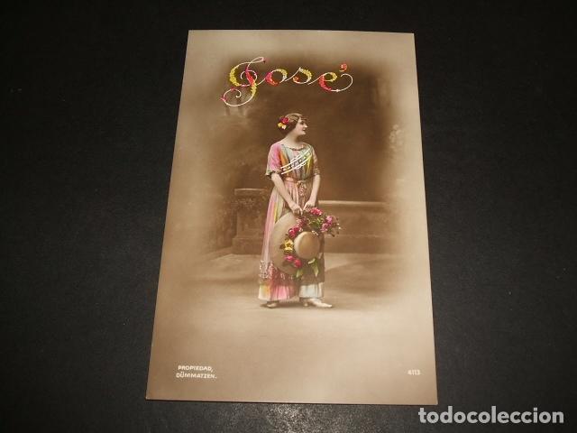 Postales: MUJER CON SOMBRERO DE FLORES  POSTAL - Foto 1