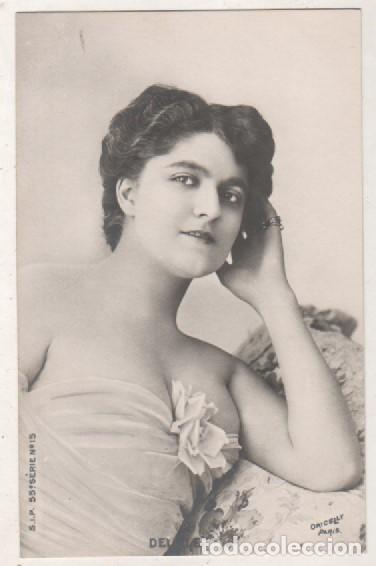 Postais: BONITA POSTAL DE ART&Iacute;STAS, ACTRIZ DELILLE REUTLINGER PARIS.