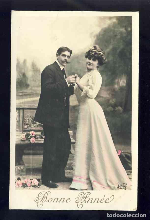 Cartoline: Postal romantica: Pareja de enamorados. Coloreada