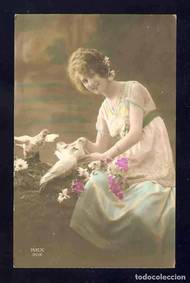 Postales: Postal romantica: Mujer , palomas (REX 902) - Foto 1