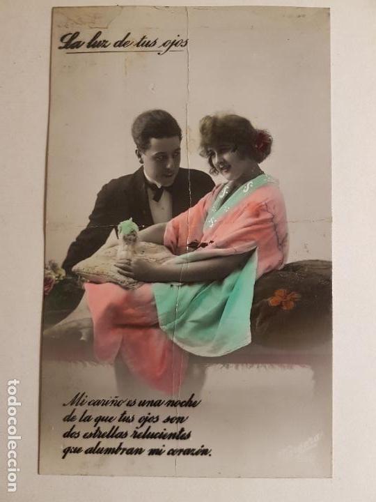 Postais: POSTAL PAREJA ROMANTICA CON PERRITO