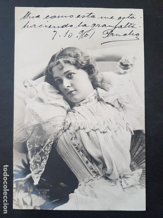 Postales: MUJER ELEGANTE POSTAL ANTIGUA - Foto 1