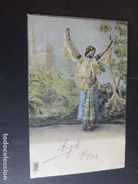 MUJER BAILANDO POSTAL