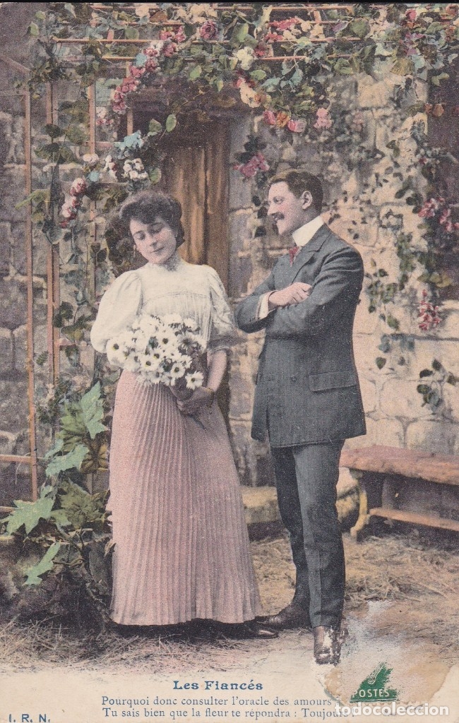 Postales: una pareja les Fiances (escrita)