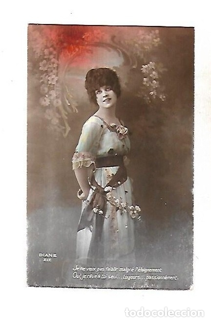 Postales: TARJETA POSTAL. JOVEN EN VESTIDO Y PAISAJE DE FLORES. DIANE 212