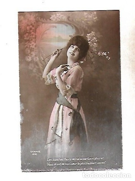 Postales: TARJETA POSTAL. JOVEN EN VESTIDO Y PAISAJE DE FLORES. DIANE 212