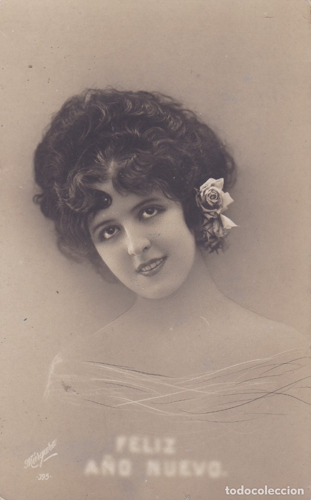 Postales: preciosa dama con postal editada con feliz a&ntilde;o nuevo sin circular