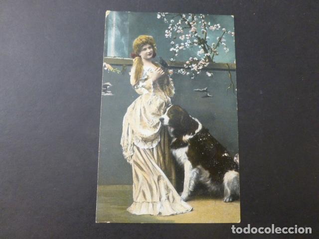 Postales: MUJER CON PERRO POSTAL - Foto 1