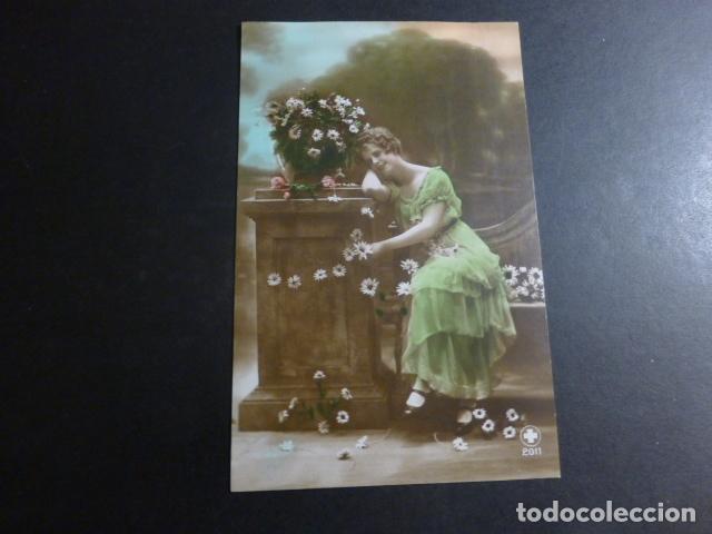 Postales: MUJER ELEGANTE POSTAL - Foto 1