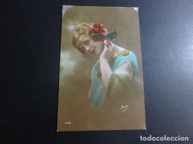 Postales: MUJER ELEGANTE POSTAL - Foto 1