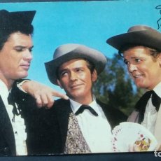 Postales: 319 ROGER MOORE - JACK KELLY- ROBERT COLBERT	FAMOSOS ACTORES CANTANTES	CP-A29. Lote 197155393