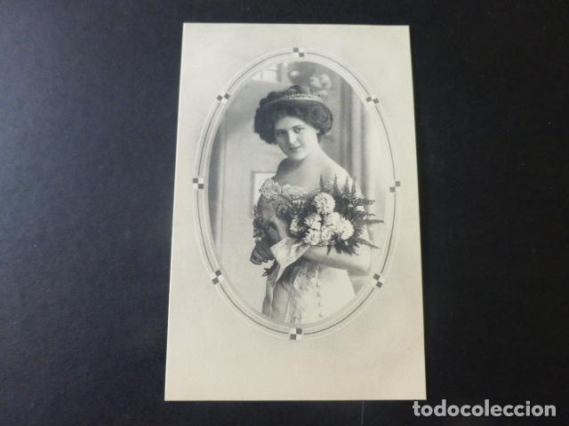 Postales: MUJER ELEGANTE POSTAL - Foto 1