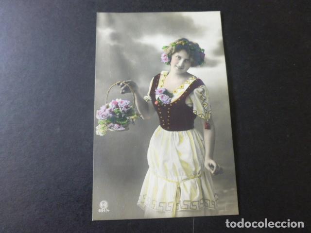 Cartes Postales: MUJER ELEGANTE POSTAL