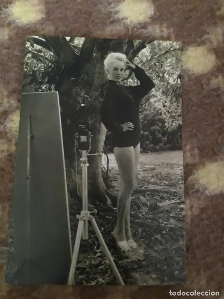 Postales: Bunny Yeager postcard - Foto 1