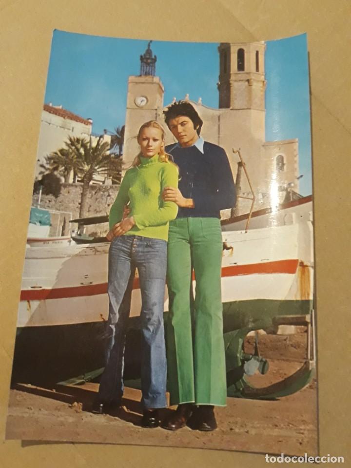 Postcards: POSTAL A&Ntilde;O 1972 PAREJA 2075/4 DE EDITORIAL VIKINGO*