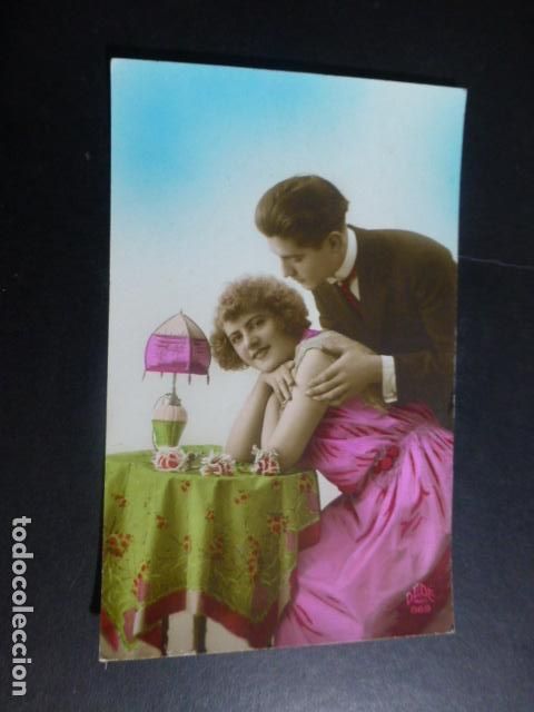 Postais: PAREJA DE ENAMORADOS POSTAL