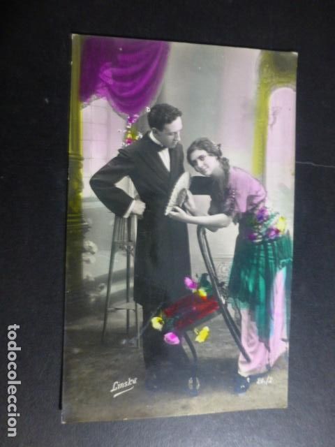 Cartoline: PAREJA DE ENAMORADOS POSTAL