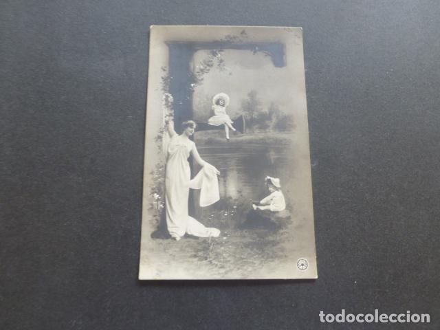 Postales: MUJER ELEGANTE POSTAL LETRA F - Foto 1