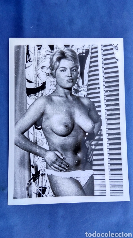 Postkarten: Antigua foto mujer er&oacute;tica desnuda, 13 por 9 ctm