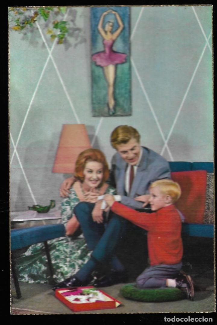 Cartoline: ANTIGUA POSTAL C Y Z - PADRES JUGANDO CON SU HIJO - ref. 582/B - SIN CIRCULAR