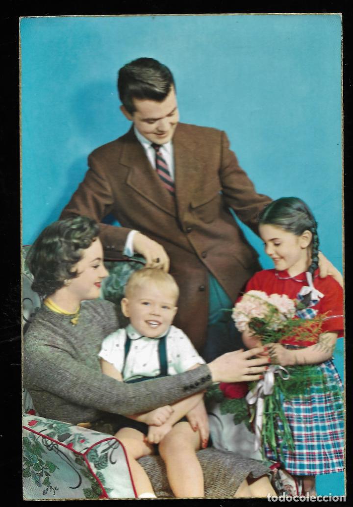 Cartoline: ANTIGUA POSTAL C Y Z - FAMILIA - ref. 568/B - SIN CIRCULAR
