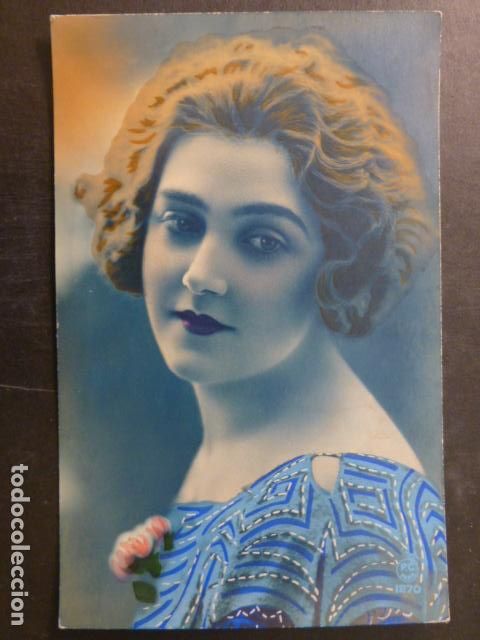 Cartes Postales: MUJER ELEGANTE POSTAL