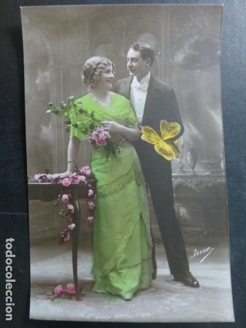 Cartoline: PAREJA DE ENAMORADOS POSTAL