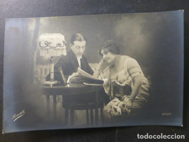 Cartoline: PAREJA DE ENAMORADOS POSTAL