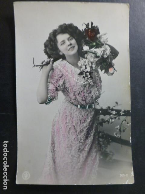 Postales: MUJER ELEGANTE POSTAL - Foto 1