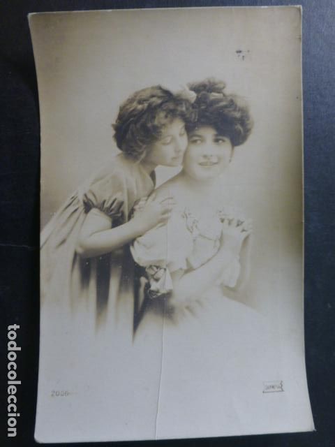 Postales: MUJER ELEGANTE POSTAL - Foto 1