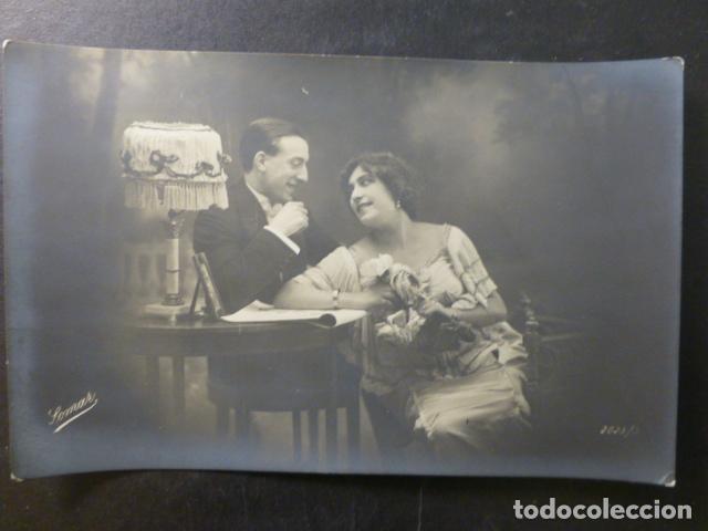Postales: PAREJA DE ENAMORADOS POSTAL