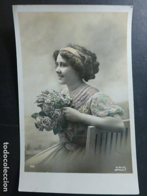 Cartoline: MUJER ELEGANTE POSTAL