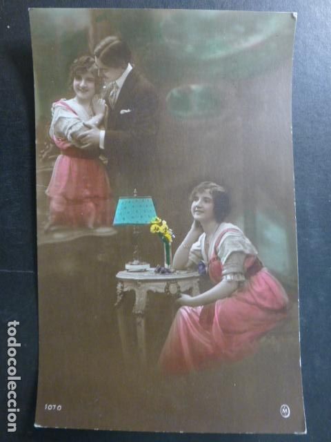 Cartes Postales: PAREJA DE ENAMORADOS POSTAL